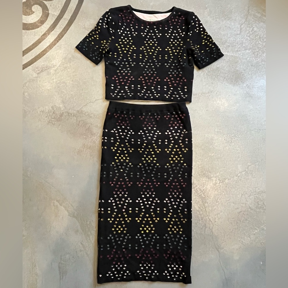 Alice + Olivia skirt and top size Medium